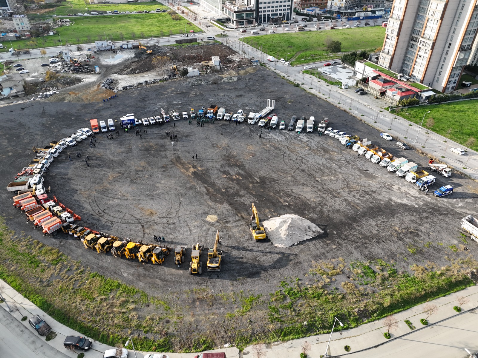 Bağcılar Belediyesi kış hazırlıkları devam ediyor