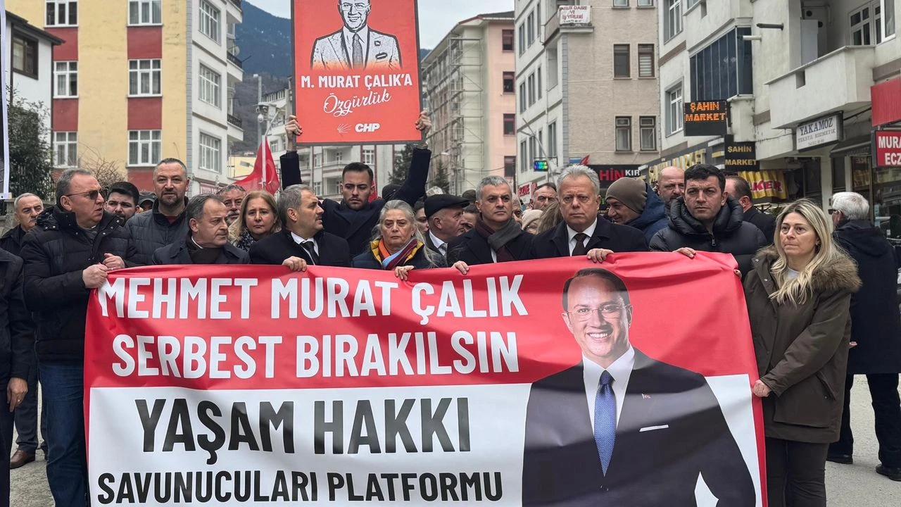 MAÇKA AYAKTA: BEYLİKDÜZÜ BELEDİYE BAŞKANI MURAT ÇALIK İÇİN ADALET YÜRÜYÜŞÜ