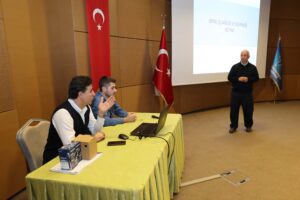 Küçükçekmece Belediyesi’nden Personele Hayati Eğitim: “20 Yılda Olmayan 20 Saniyede Olabilir”