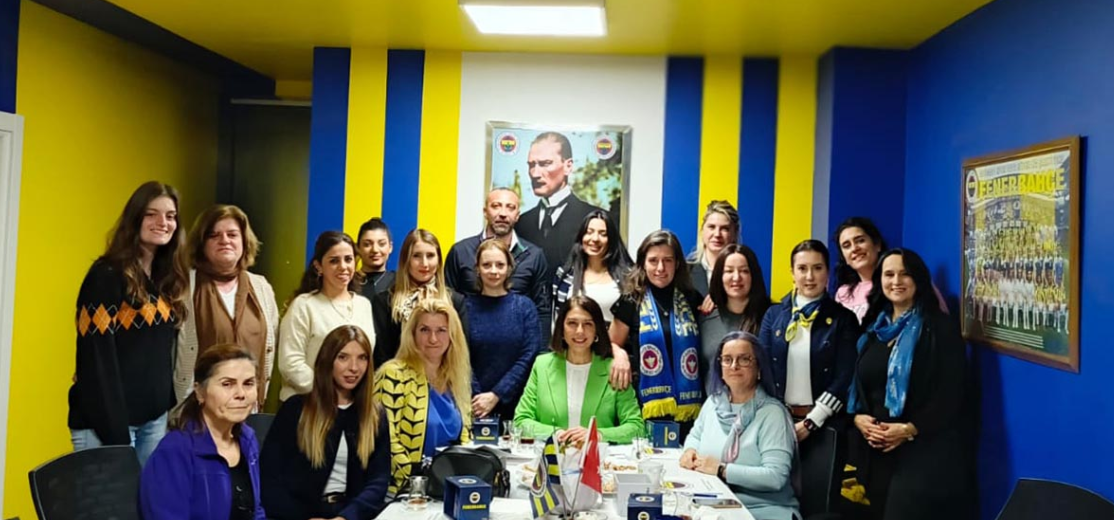 Büyükçekmece Fenerbahçeli İş İnsanları Derneği’nde Kadın Gücü: Kadın Kolları Resmen Kuruldu!