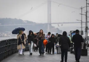 ❄️ Kış Ortasında Bahar Sürprizi: İstanbul 15 Dereceye Koşuyor!