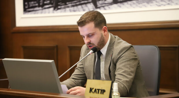 Hukukun temel ilkesi açıktır: “Geciken adalet, adalet değildir.”