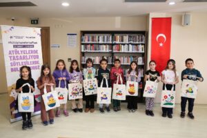 KÜTÜPHANE HAFTASI ATÖLYE VE SÖYLEŞİLERLE KUTLANDI