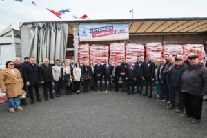 Silivri’de Yağlık Ayçiçeği Tohum Dağıtım Töreni yapıldı