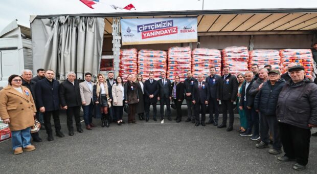 Silivri’de Yağlık Ayçiçeği Tohum Dağıtım Töreni yapıldı