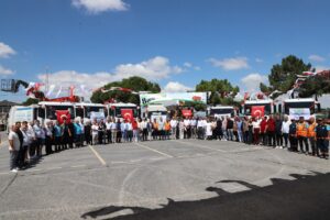 Büyükçekmece Belediyesi hizmet filosunu 8 yeni araçla güçlendirdi