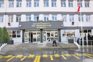 KÜÇÜKÇEKMECE’DEKİ OKULLAR YENİ DÖNEME HAZIR